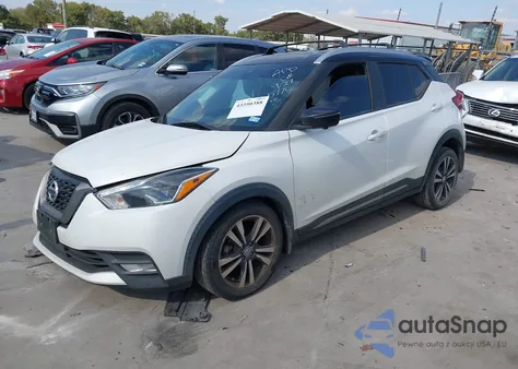 2020 Nissan Kicks Sr Xtronic Cvt from USA, damaged, VIN 3N1CP5DV8LL555770
